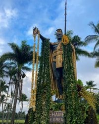 Fissure 8 Lava Flow Tour â€“ Ahu’AilÄ’au – Hilo Discovery and Volcanoes National Park Explorer f-11